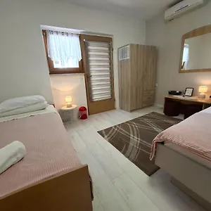 Apartman 30098 - Dijana, Crikvenica